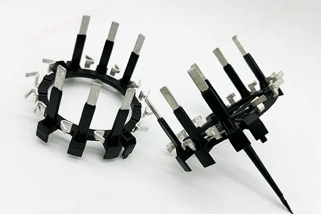 特诚科技精密工程塑料注塑件实拍